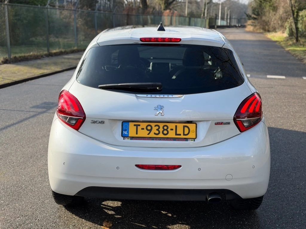 Hoofdafbeelding Peugeot 208