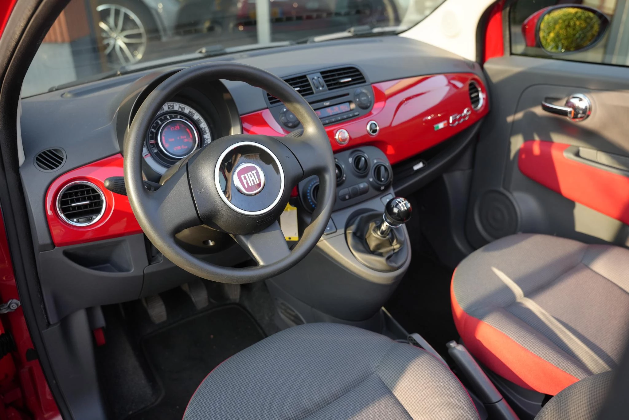 Hoofdafbeelding Fiat 500C