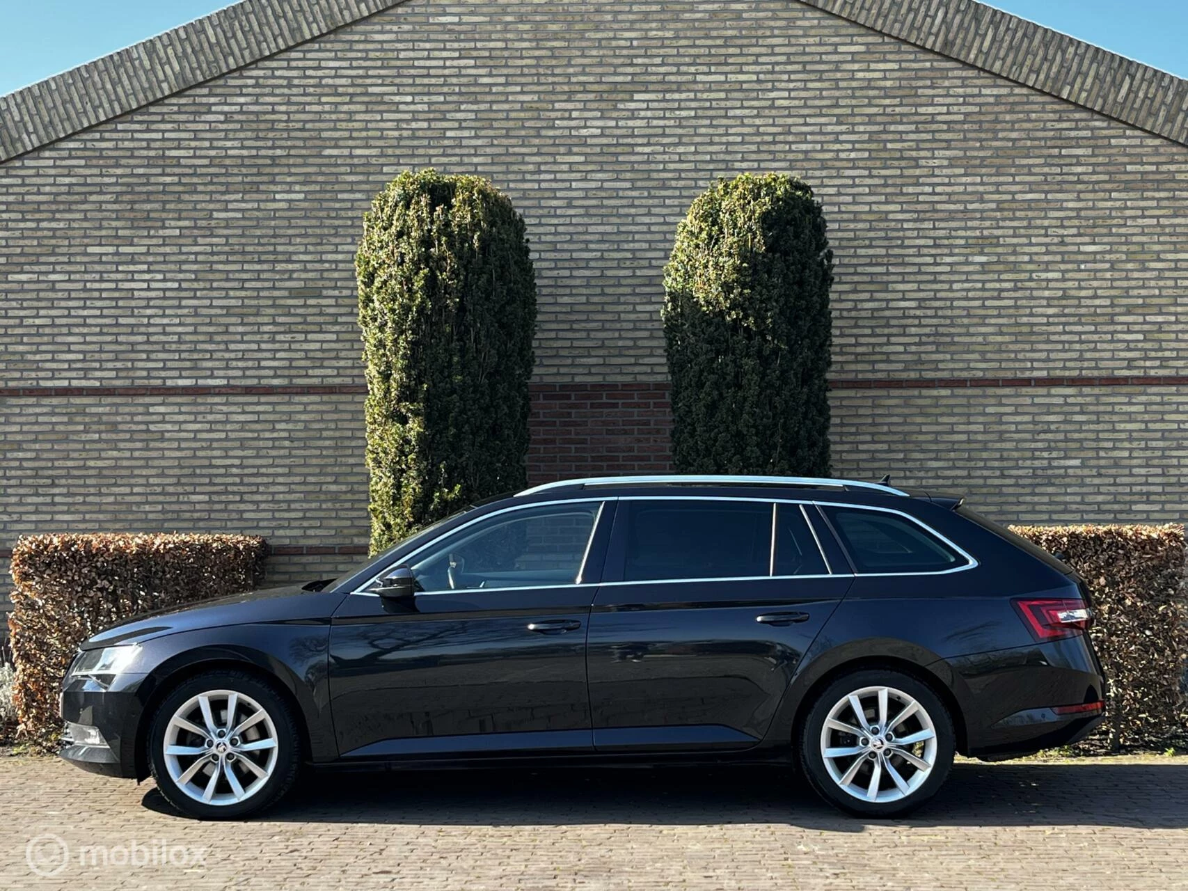 Hoofdafbeelding Škoda Superb