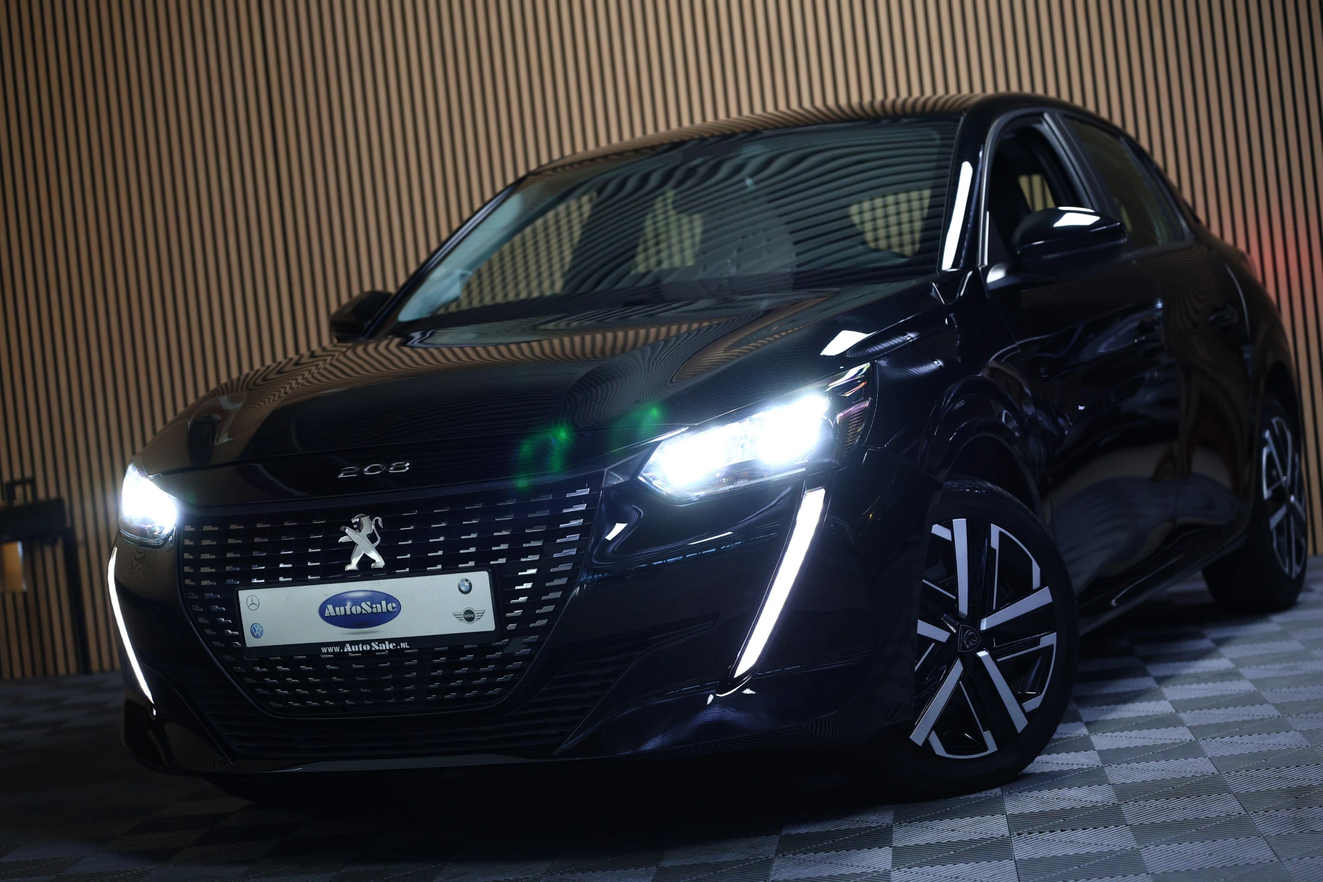 Hoofdafbeelding Peugeot 208