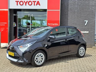 Toyota Aygo X-PLAY ACHTERUITRIJCAMERA AIRCO APPLE CARPLAY / ANDROID AUTO