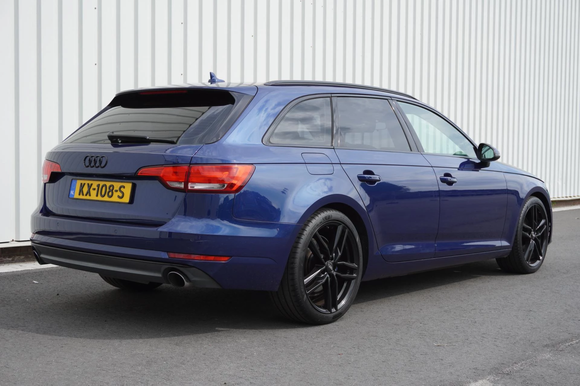 Hoofdafbeelding Audi A4