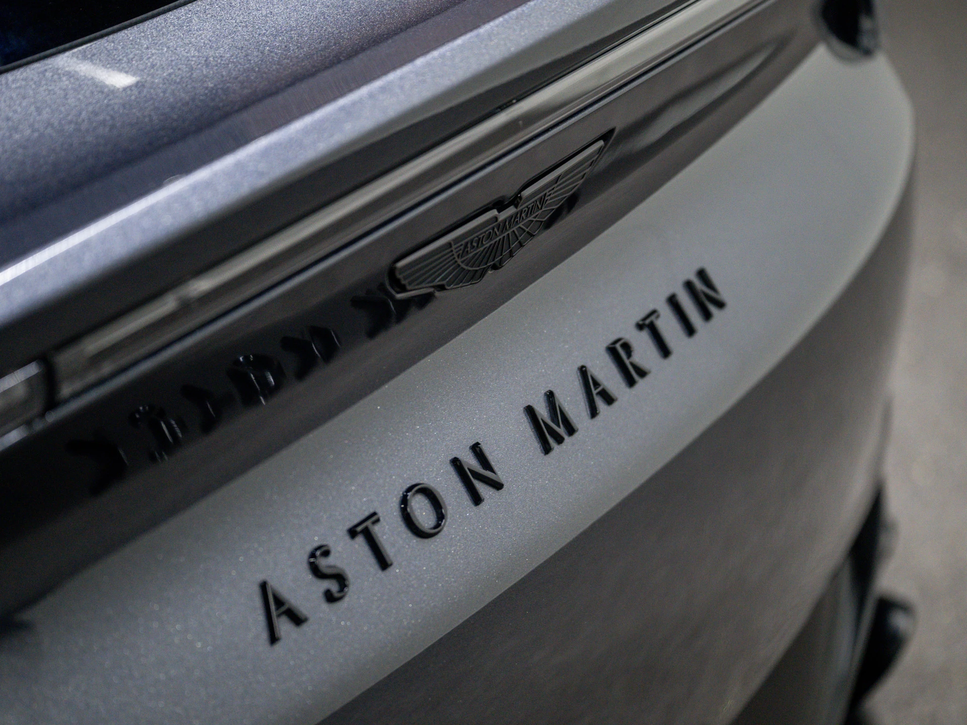 Hoofdafbeelding Aston Martin DBX