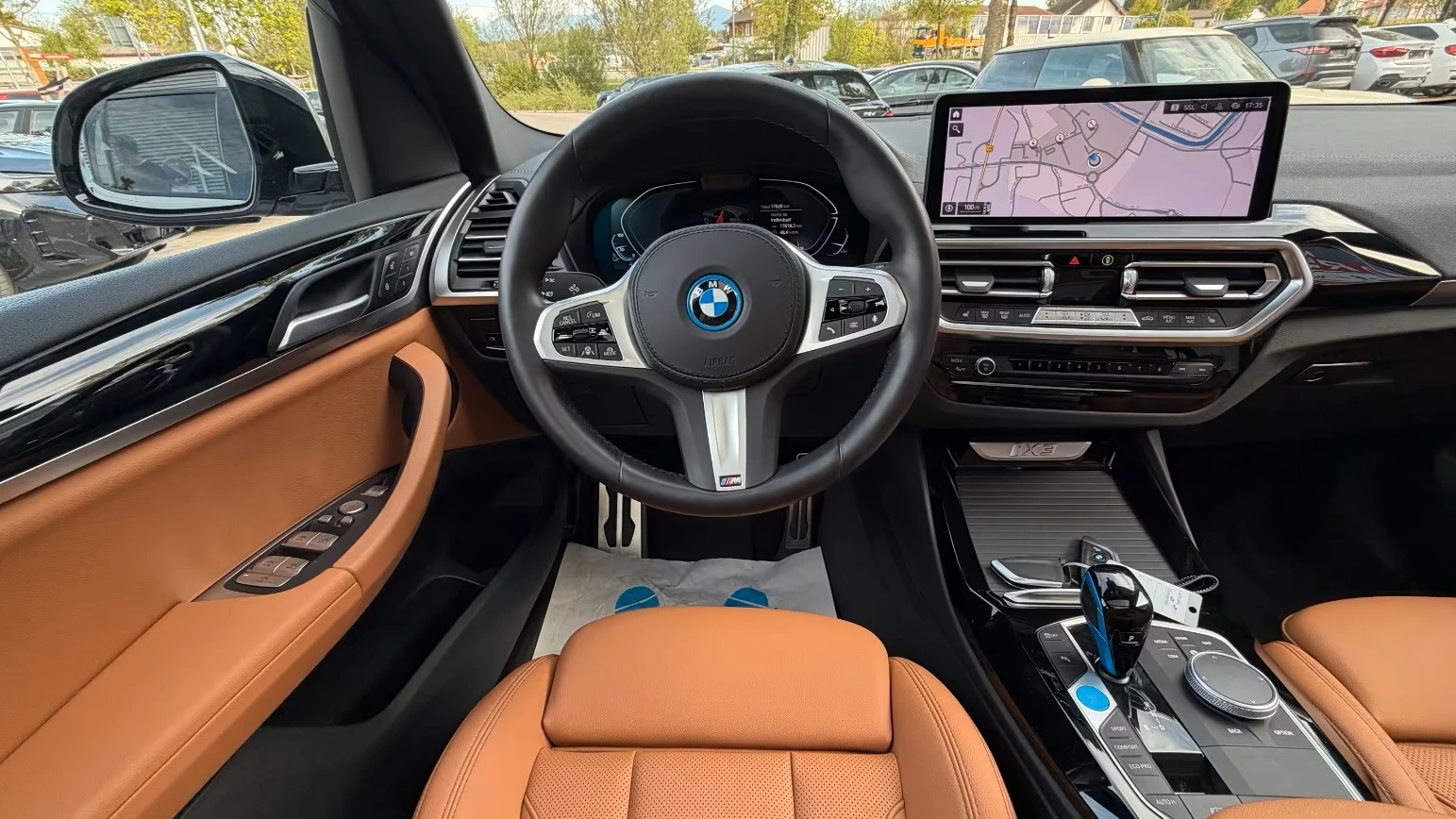 Hoofdafbeelding BMW iX3