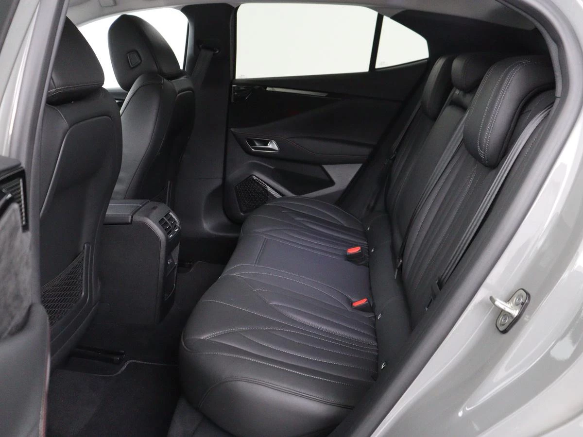 Hoofdafbeelding DS DS 4