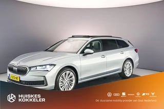 Škoda Superb Combi First Edition 1.5 eTSI 150pk DSG Automaat Panoramadak, 360 camera, Adaptive cruise control, Navigatie, Elektrische achterklep, LED matrix koplampen, Stoelverwarming, Airco, Verwarmde voorruit, Parkeersensoren