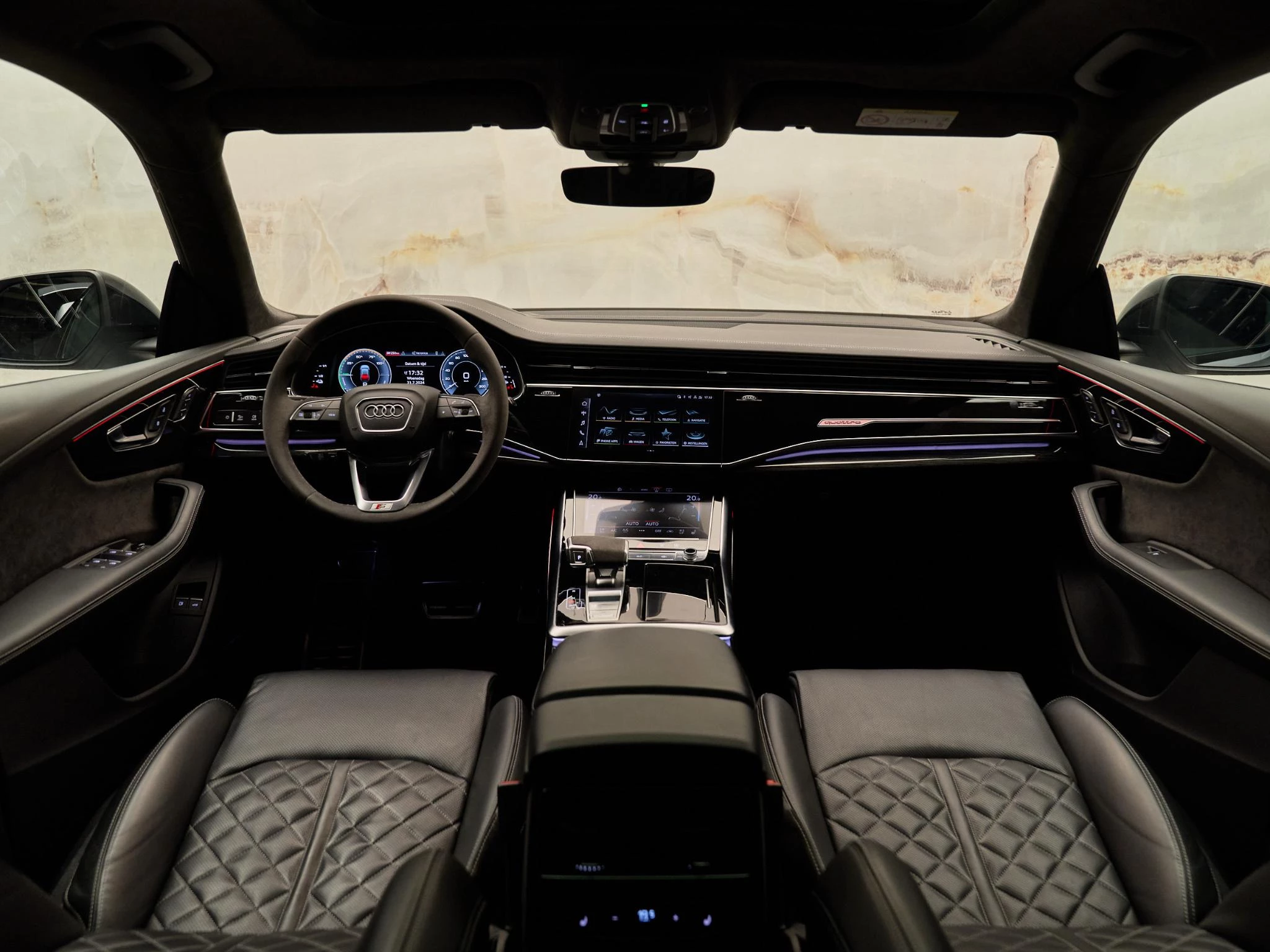 Hoofdafbeelding Audi Q8