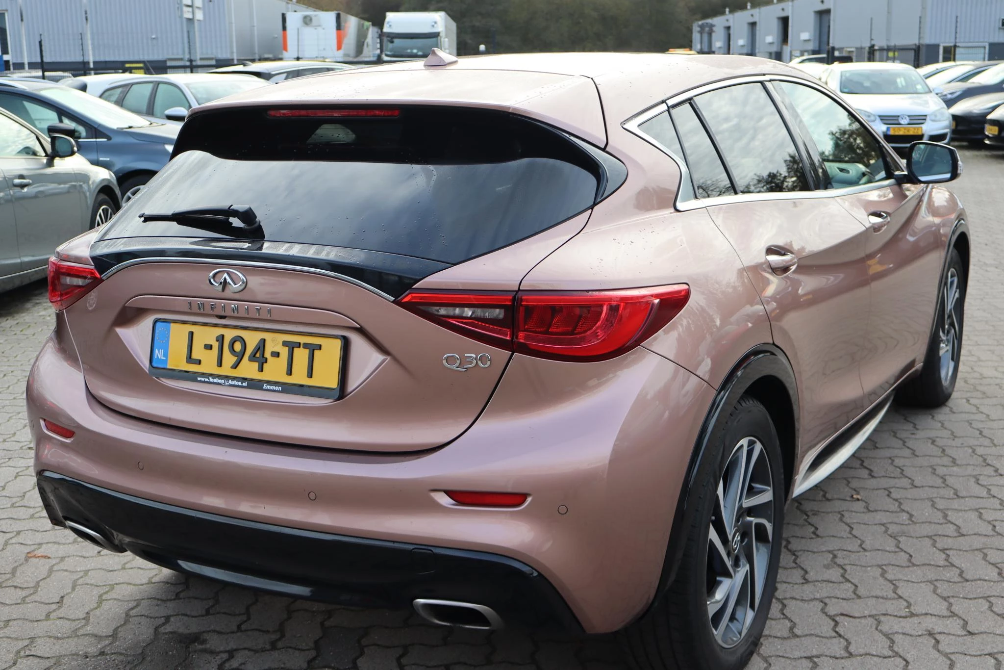 Hoofdafbeelding Infiniti Q