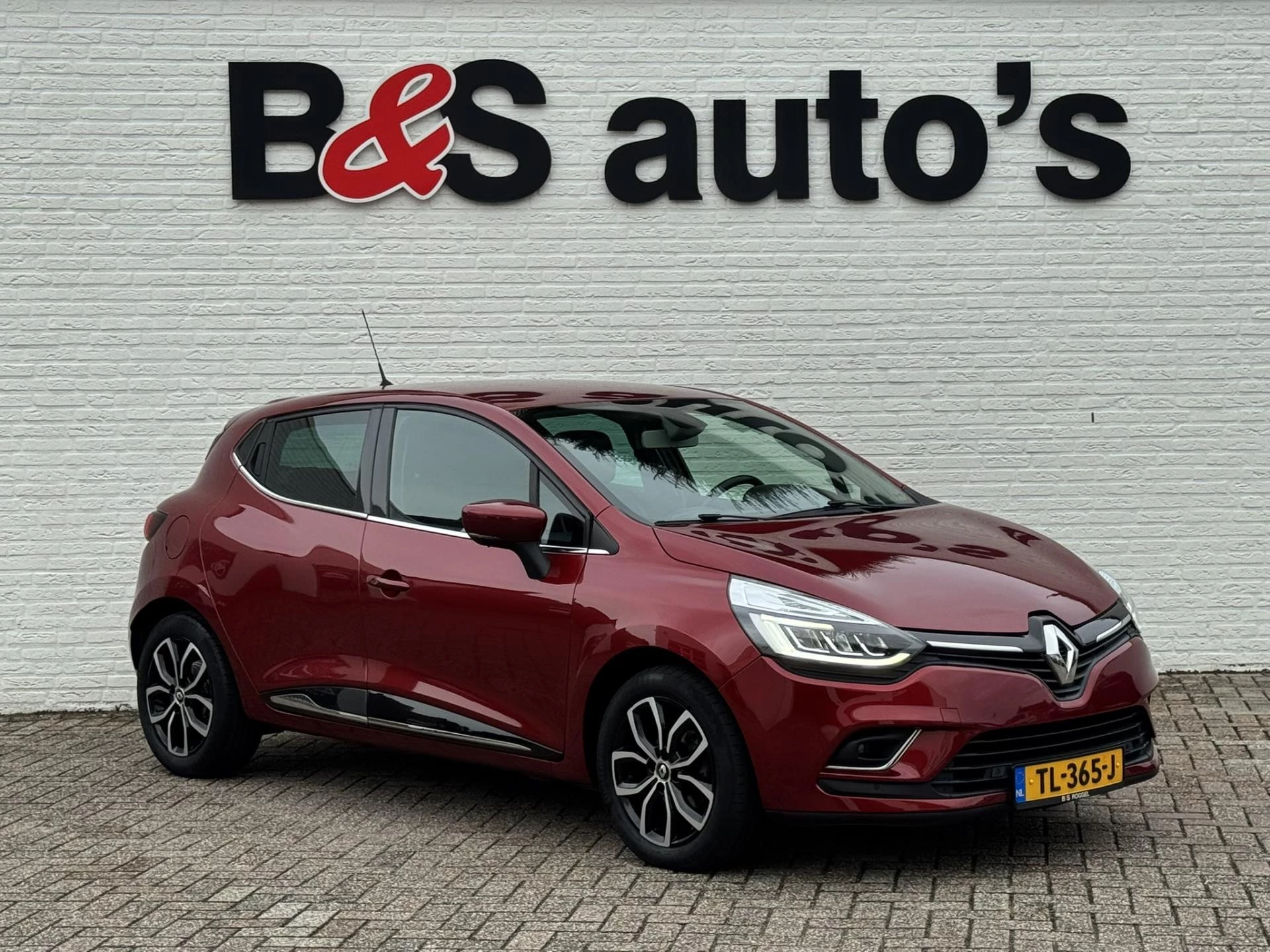 Hoofdafbeelding Renault Clio