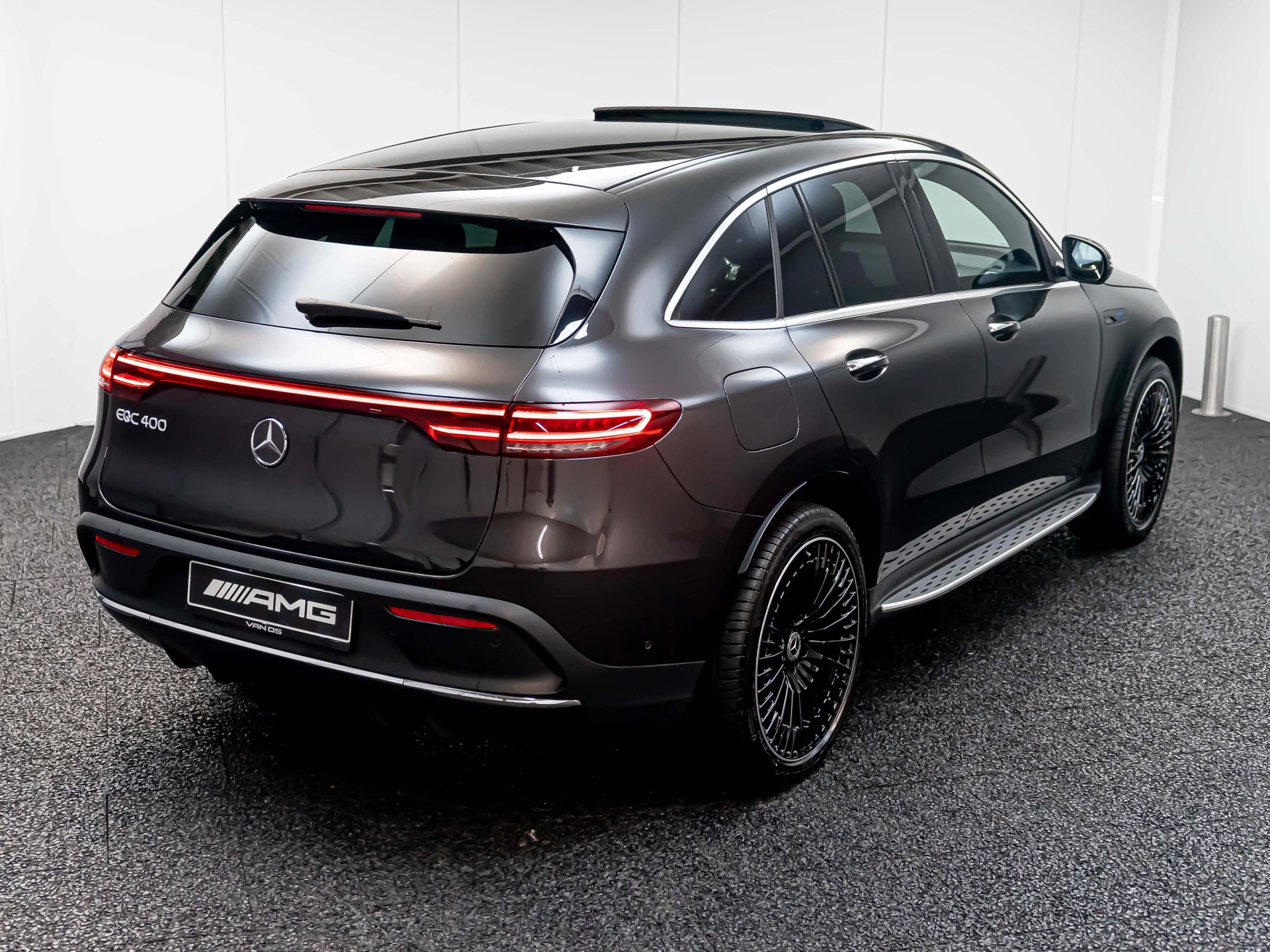 Hoofdafbeelding Mercedes-Benz EQC