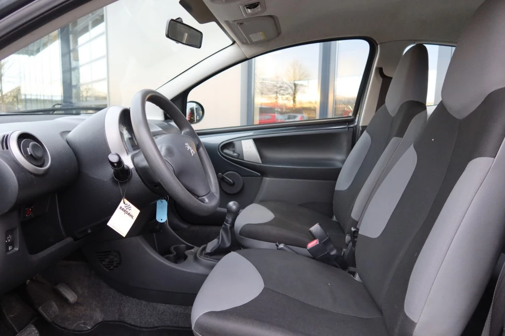 Hoofdafbeelding Peugeot 107