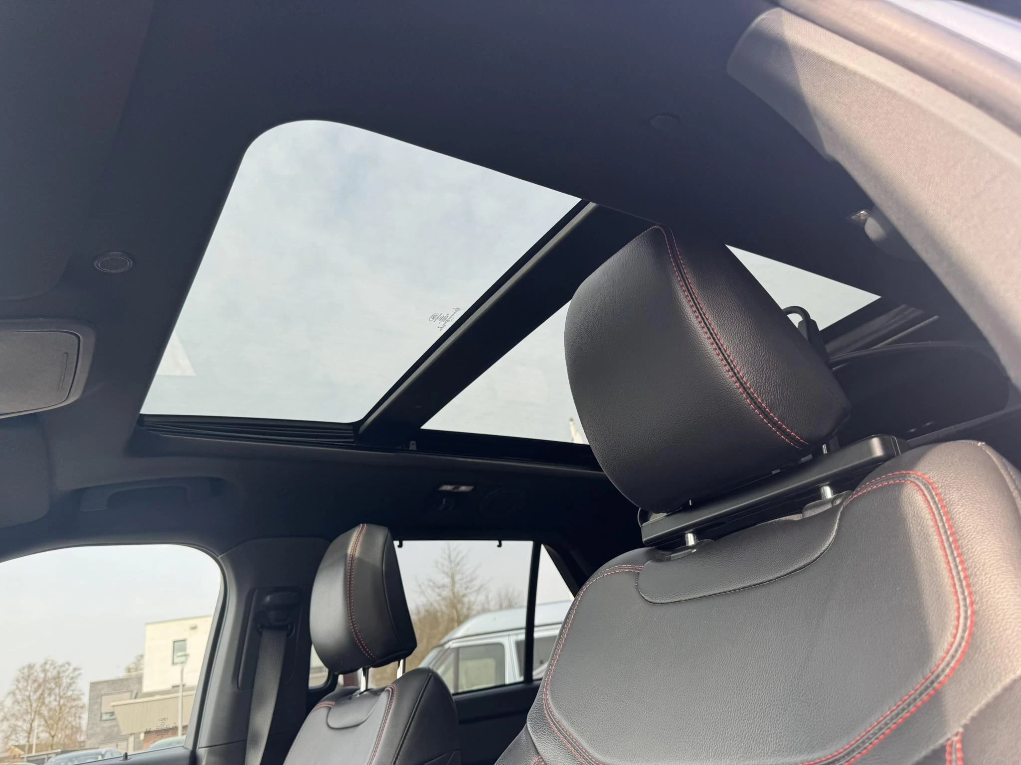 Hoofdafbeelding Ford Explorer