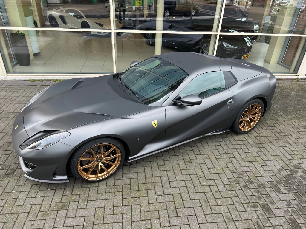 Hoofdafbeelding Ferrari 812