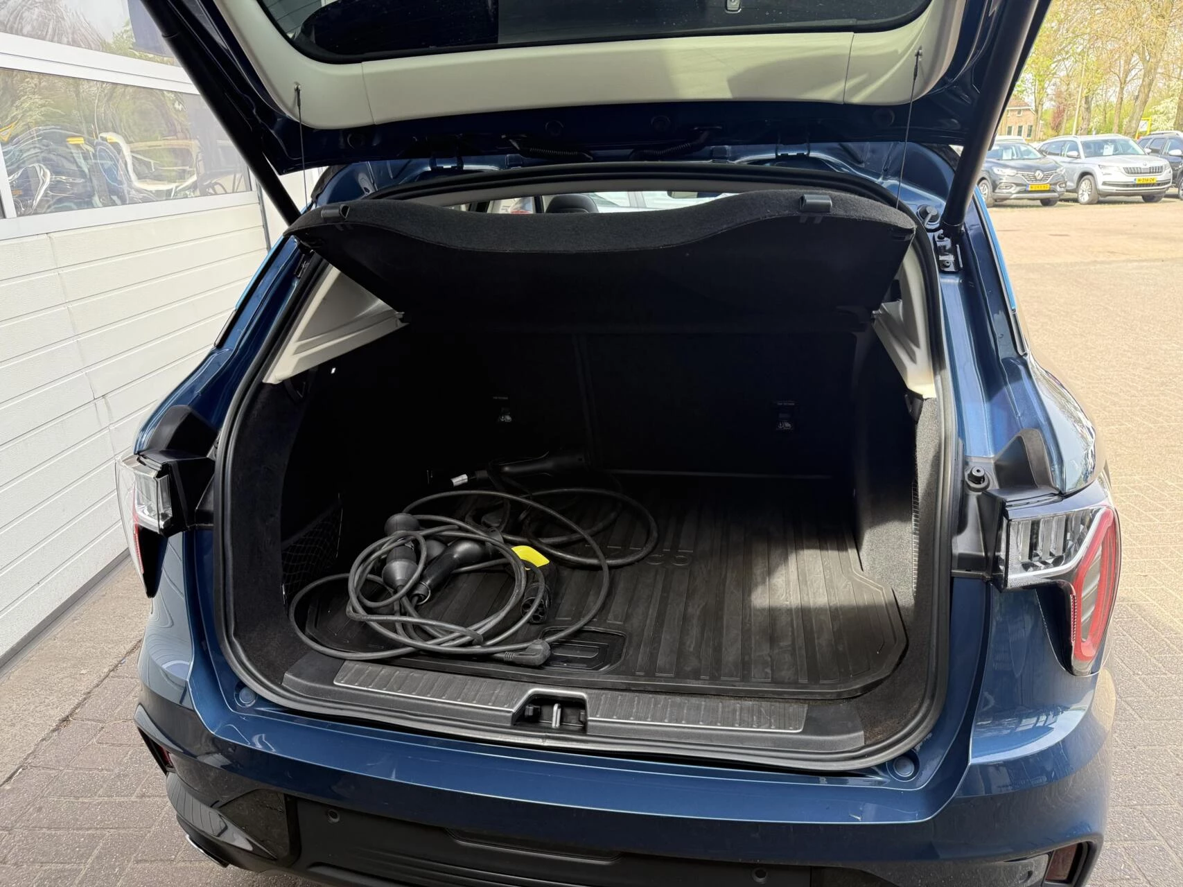 Hoofdafbeelding Lynk & Co 01