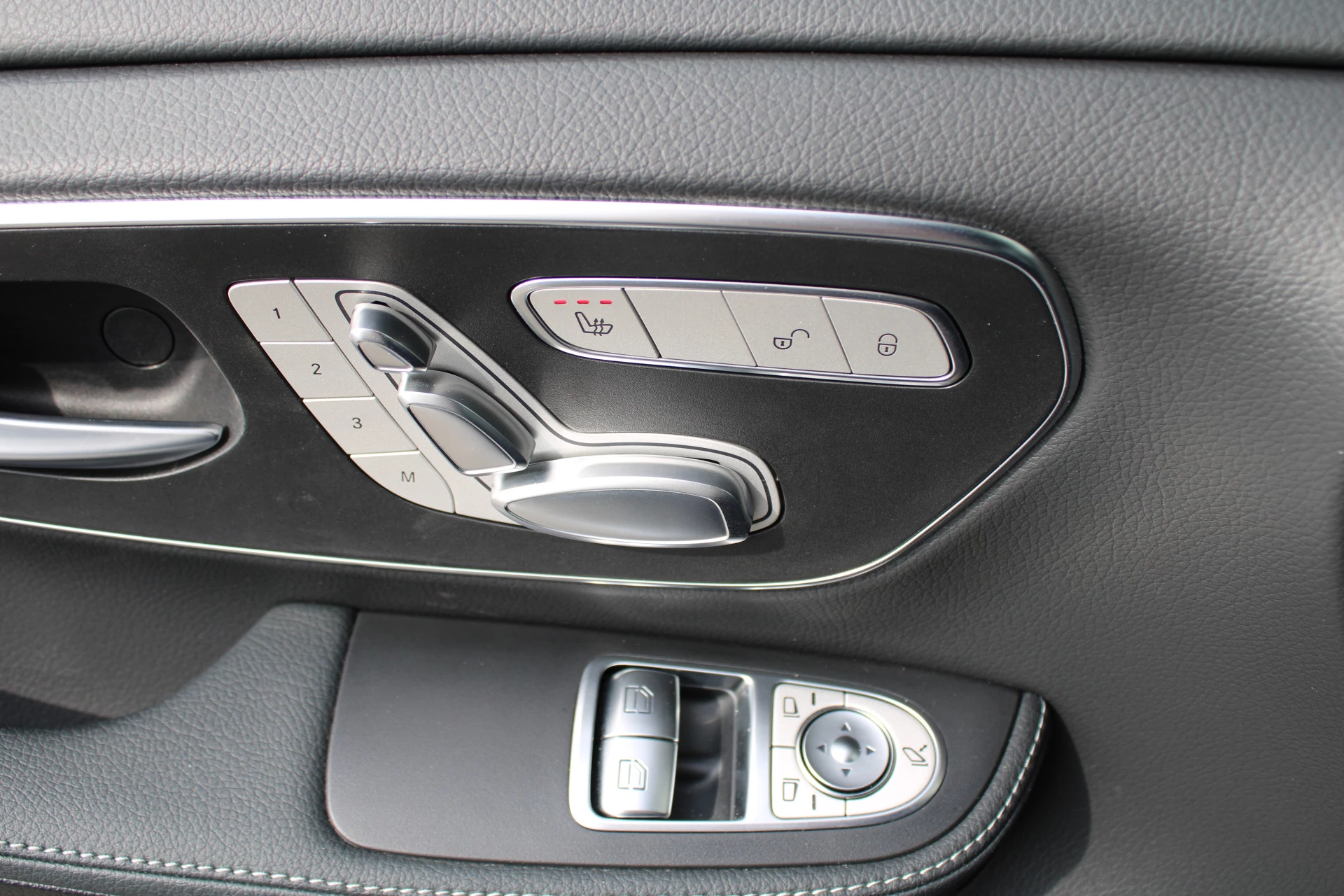 Hoofdafbeelding Mercedes-Benz EQV