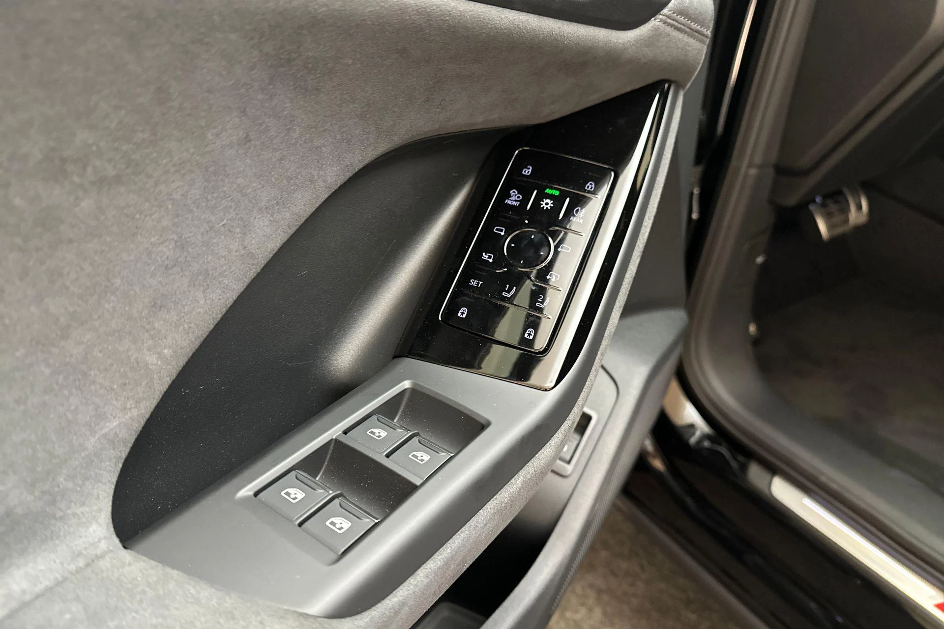 Hoofdafbeelding Audi Q6 e-tron
