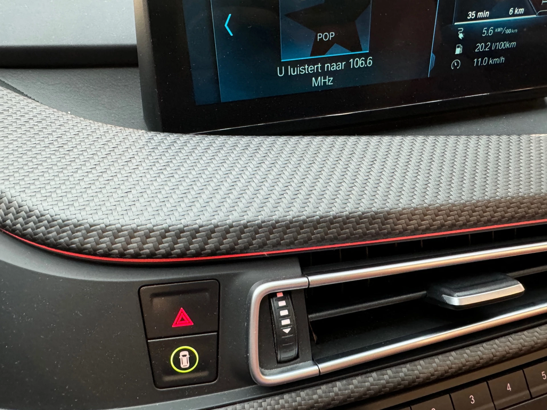 Hoofdafbeelding BMW i8