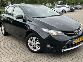 Toyota Auris 1.8 Hybrid Automaat, Camera, Navi, Xenon, Cruis c. Dealer onderhouden NAP!