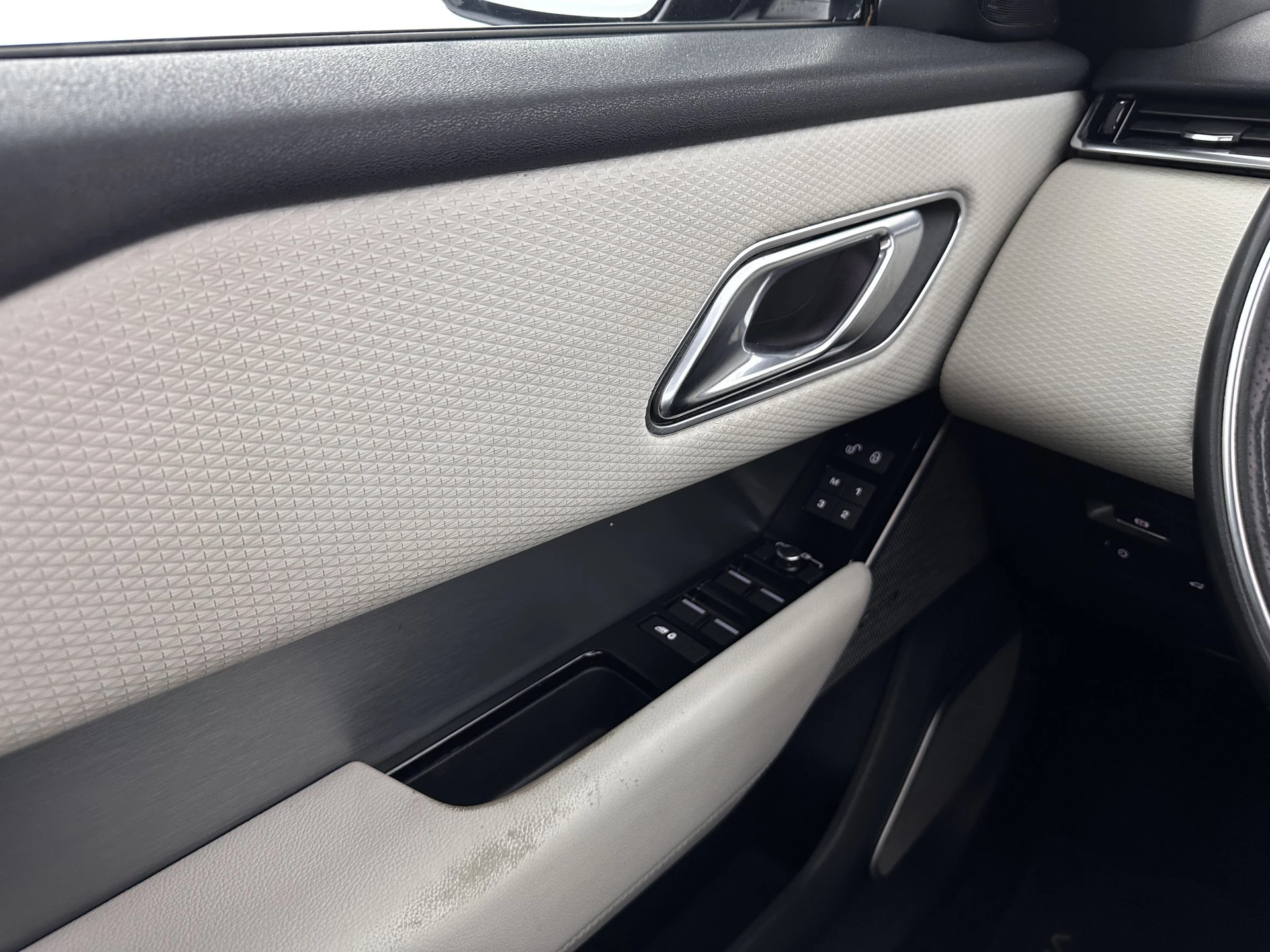 Hoofdafbeelding Land Rover Range Rover Velar