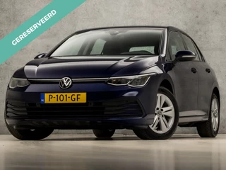 Volkswagen Golf 1.0 eTSI Sport Automaat (VIRTUAL COCKPIT, APPLE CARPLAY, GROOT NAVI, SFEERVERLICHTING,  KEYLESS, LM VELGEN, SPORTSTOELEN, ADAPTIVE CRUISE, LED KOPLAMPEN, NIEUWSTAAT)