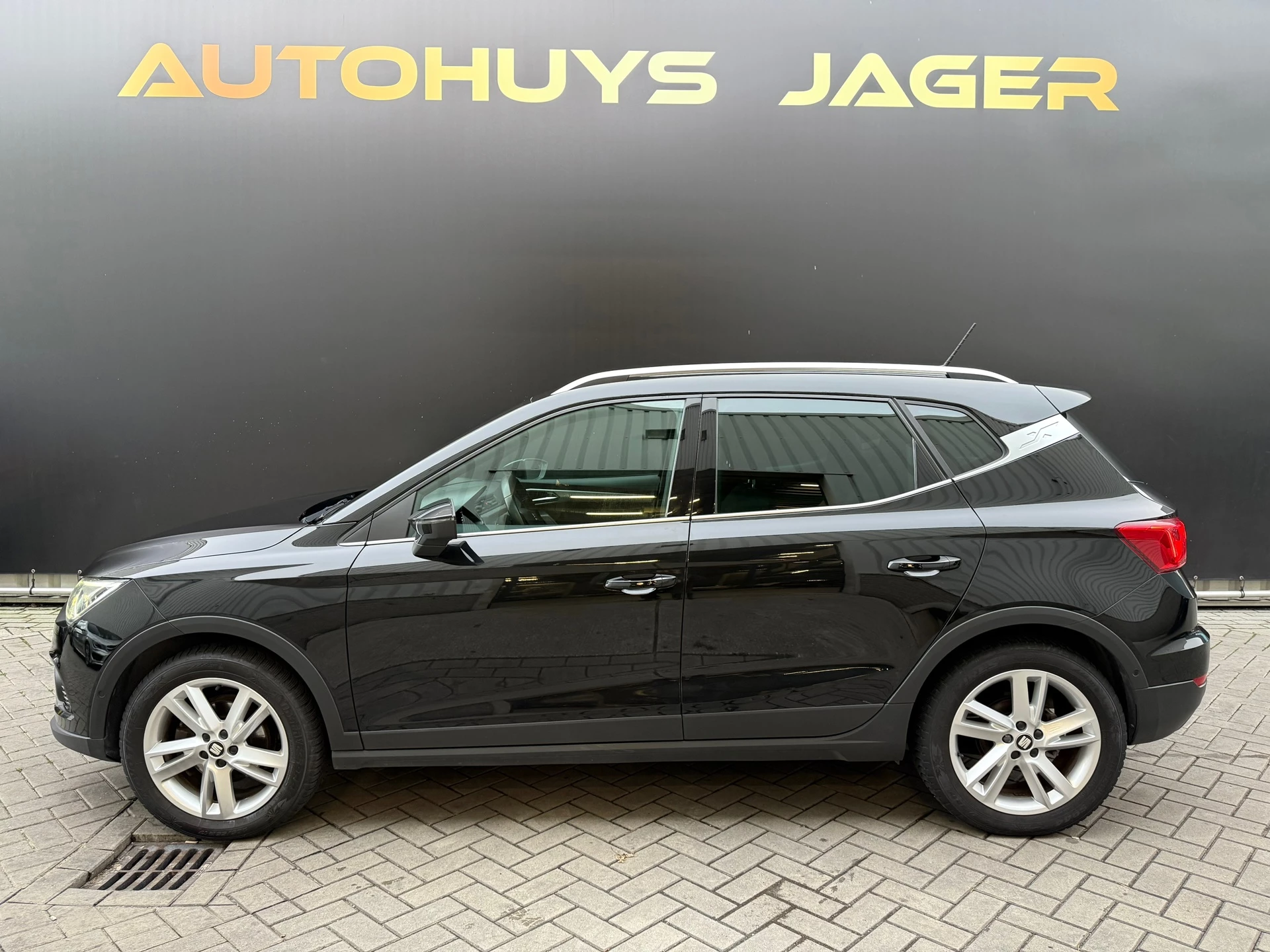Hoofdafbeelding SEAT Arona