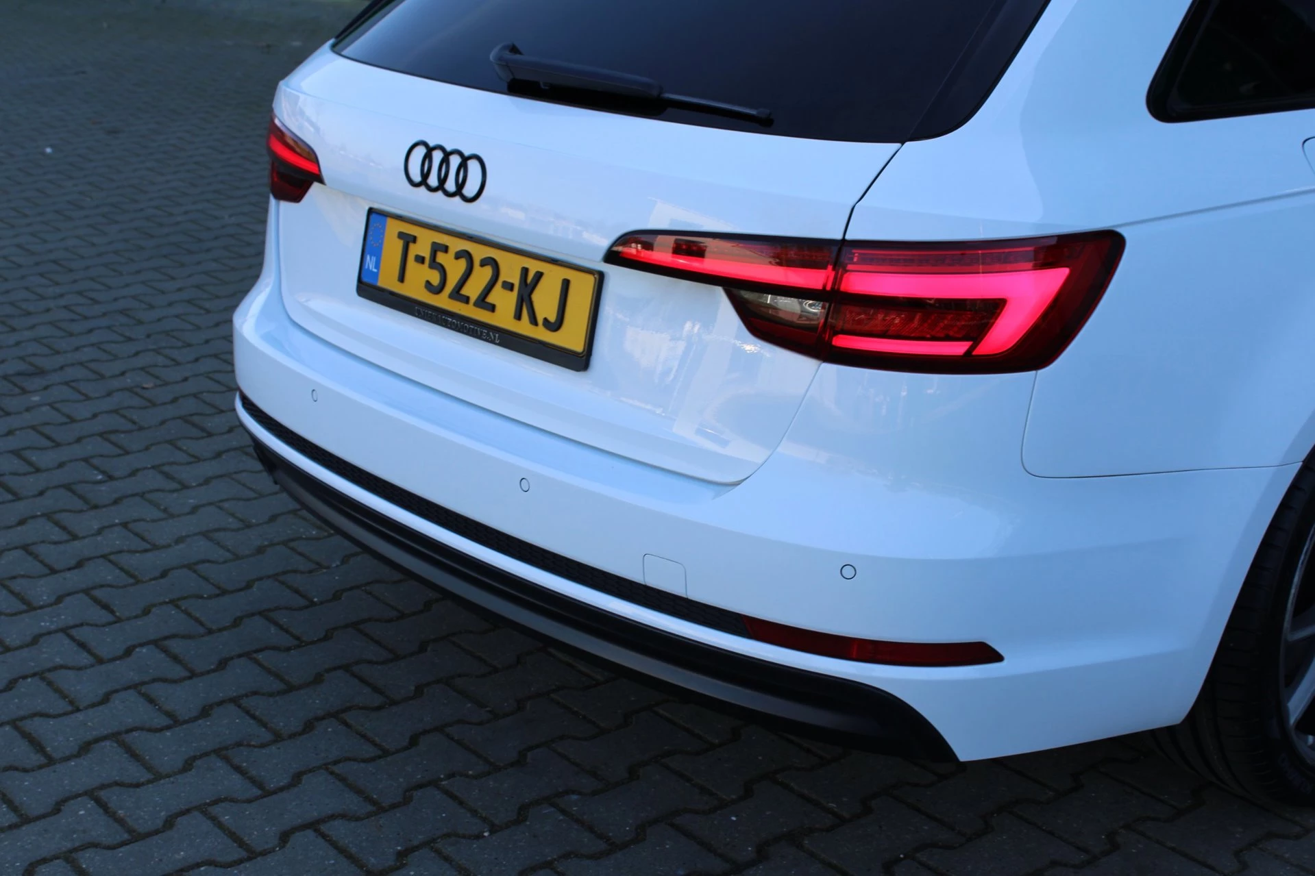 Hoofdafbeelding Audi A4