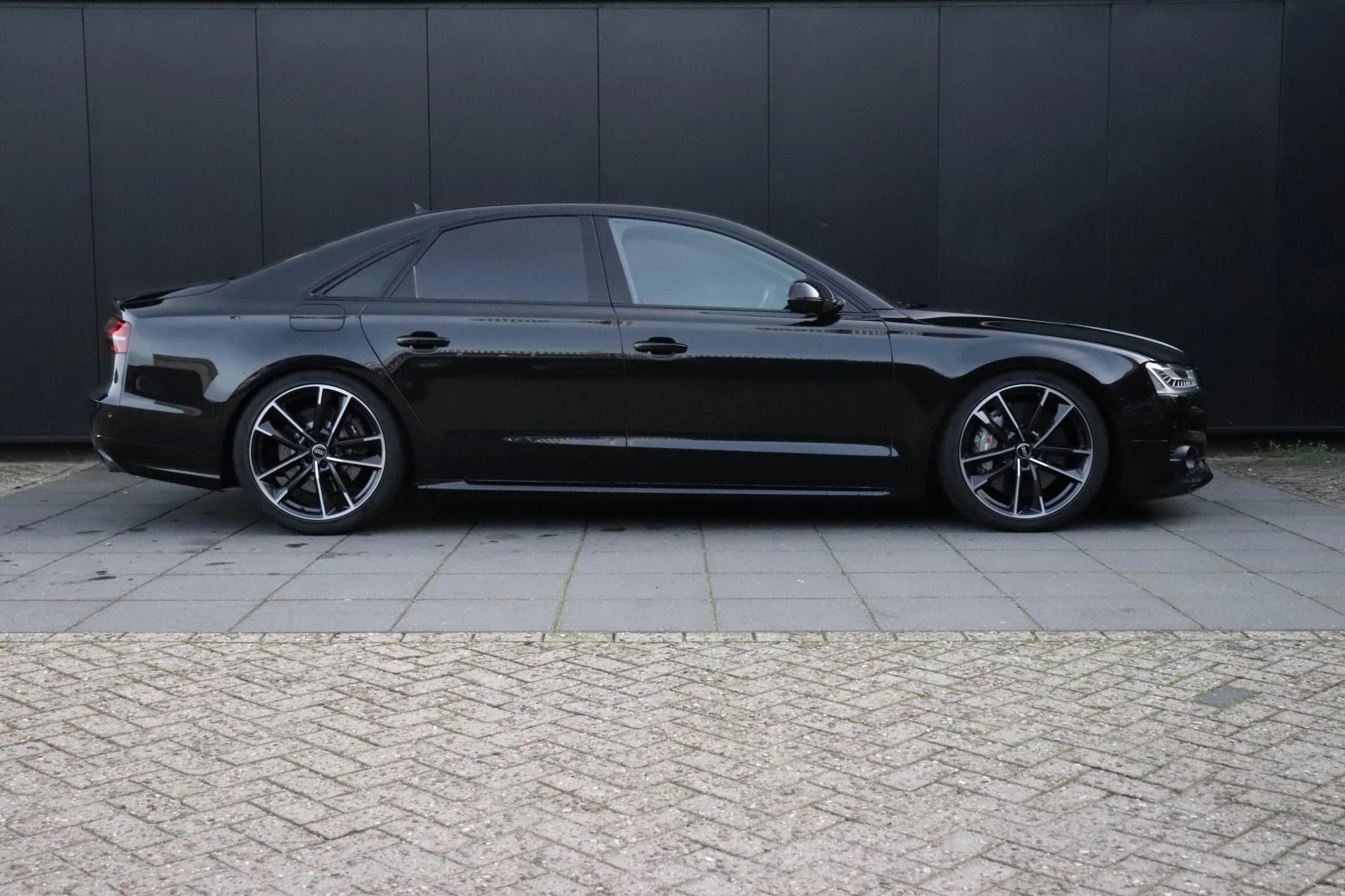 Hoofdafbeelding Audi A8