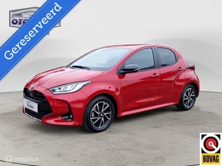 Toyota Yaris Dynamic 1.5 Hybride Head Up Display stoel-stuurverwarming Navigatie-Automaat-Camera-Draadloos opladen