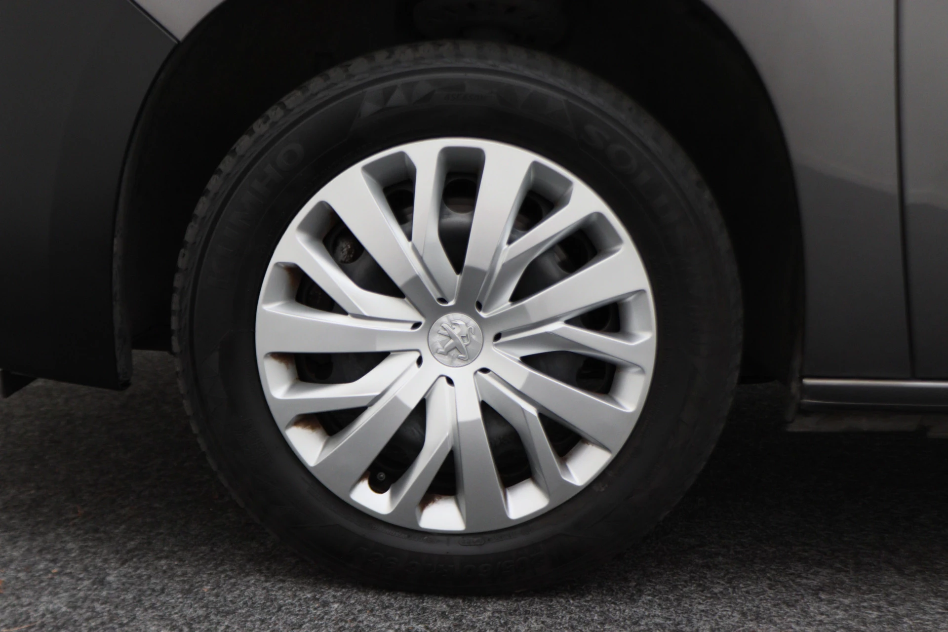 Hoofdafbeelding Peugeot Partner