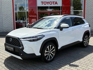 Hoofdafbeelding Toyota Corolla Cross Toyota Corolla Cross HYBRID 140 STYLE STOEL/STUURVERW BLIND-SPOT PARK-SENSOREN NAVI APPLE/ANDROID EL-ACHTERKLEP 18" LM-VELGEN
