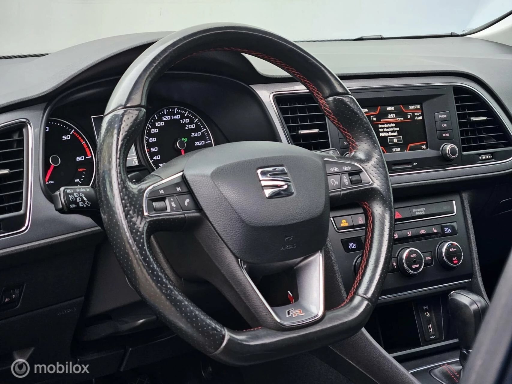 Hoofdafbeelding SEAT Leon