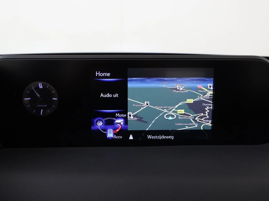 Hoofdafbeelding Lexus UX