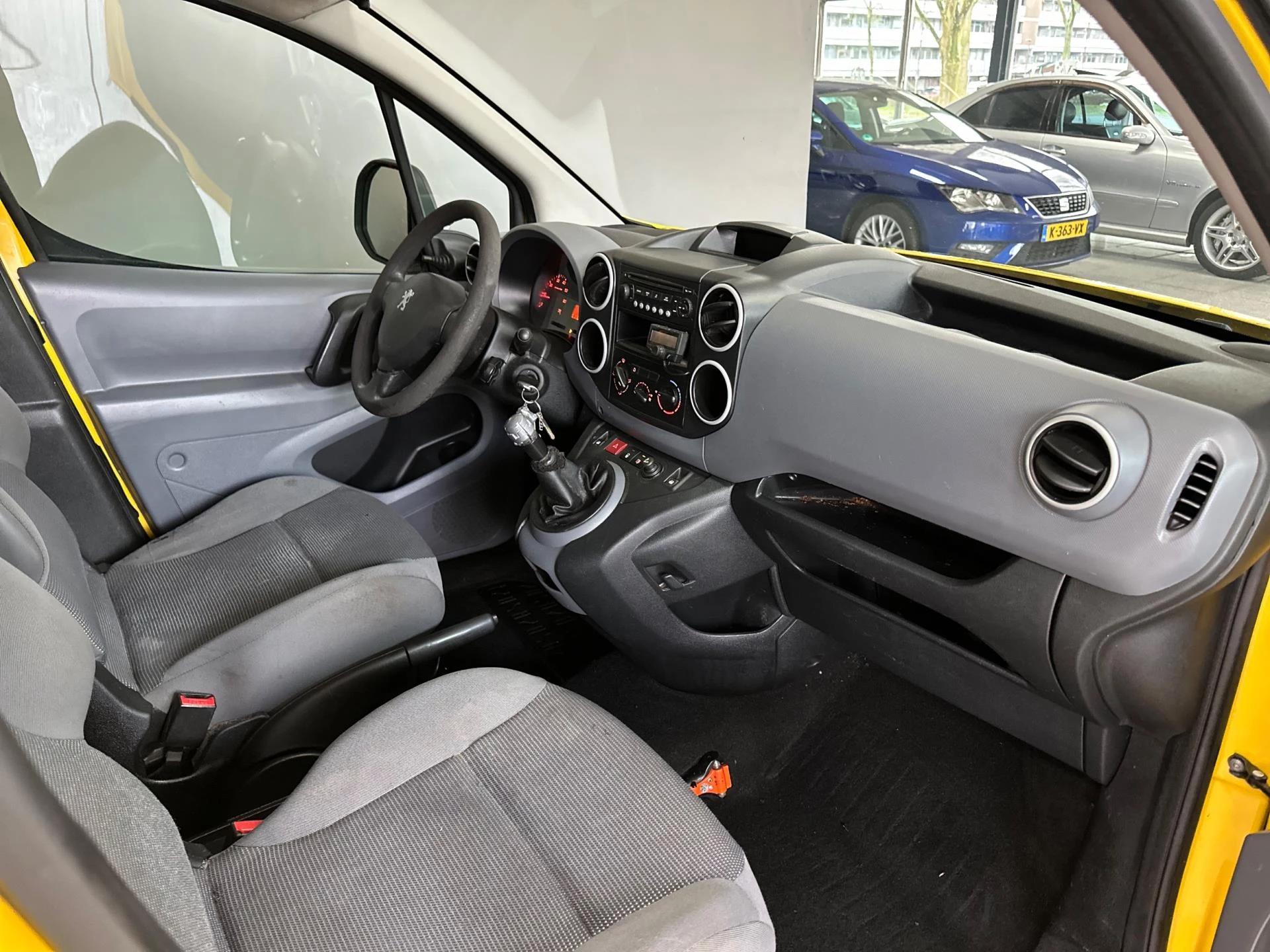 Hoofdafbeelding Peugeot Partner