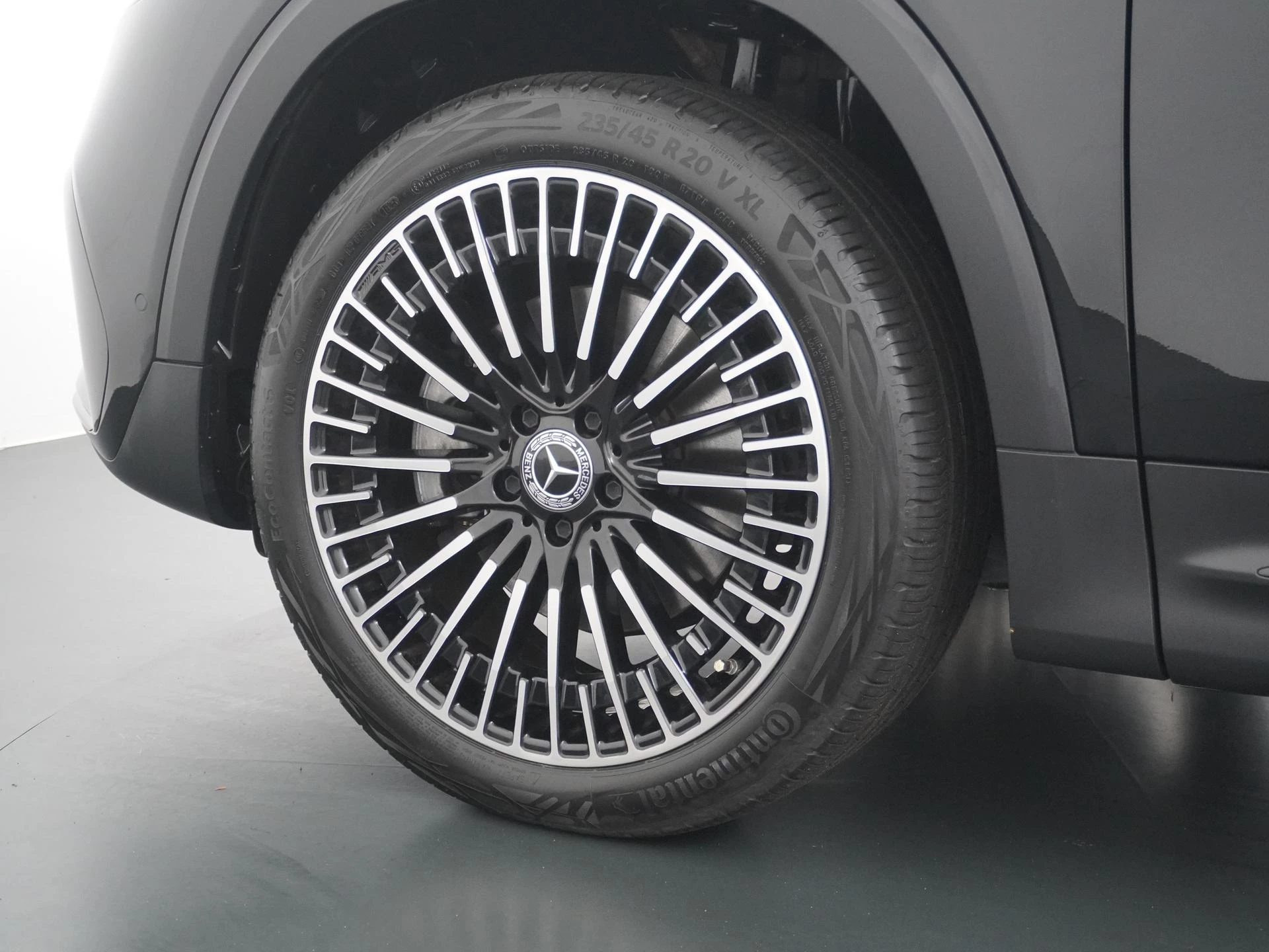 Hoofdafbeelding Mercedes-Benz EQB