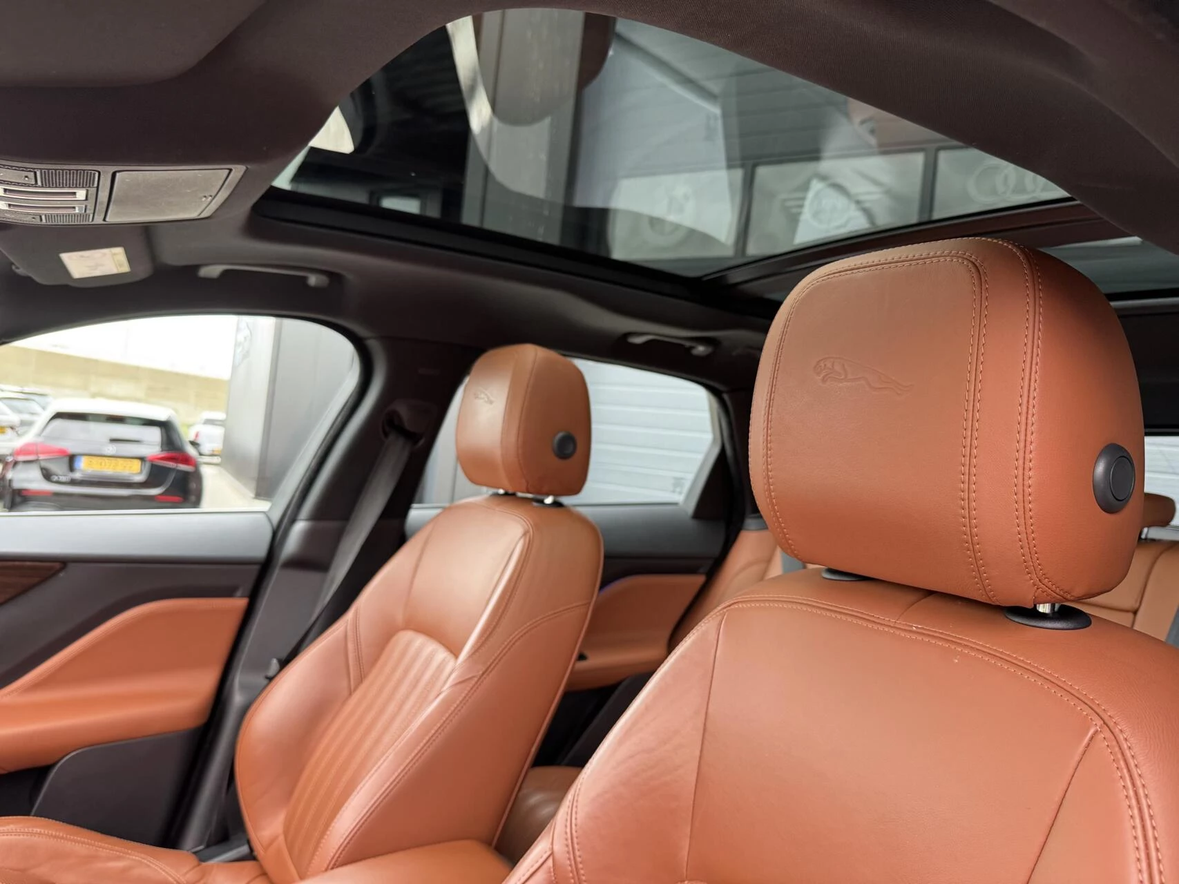 Hoofdafbeelding Jaguar F-PACE