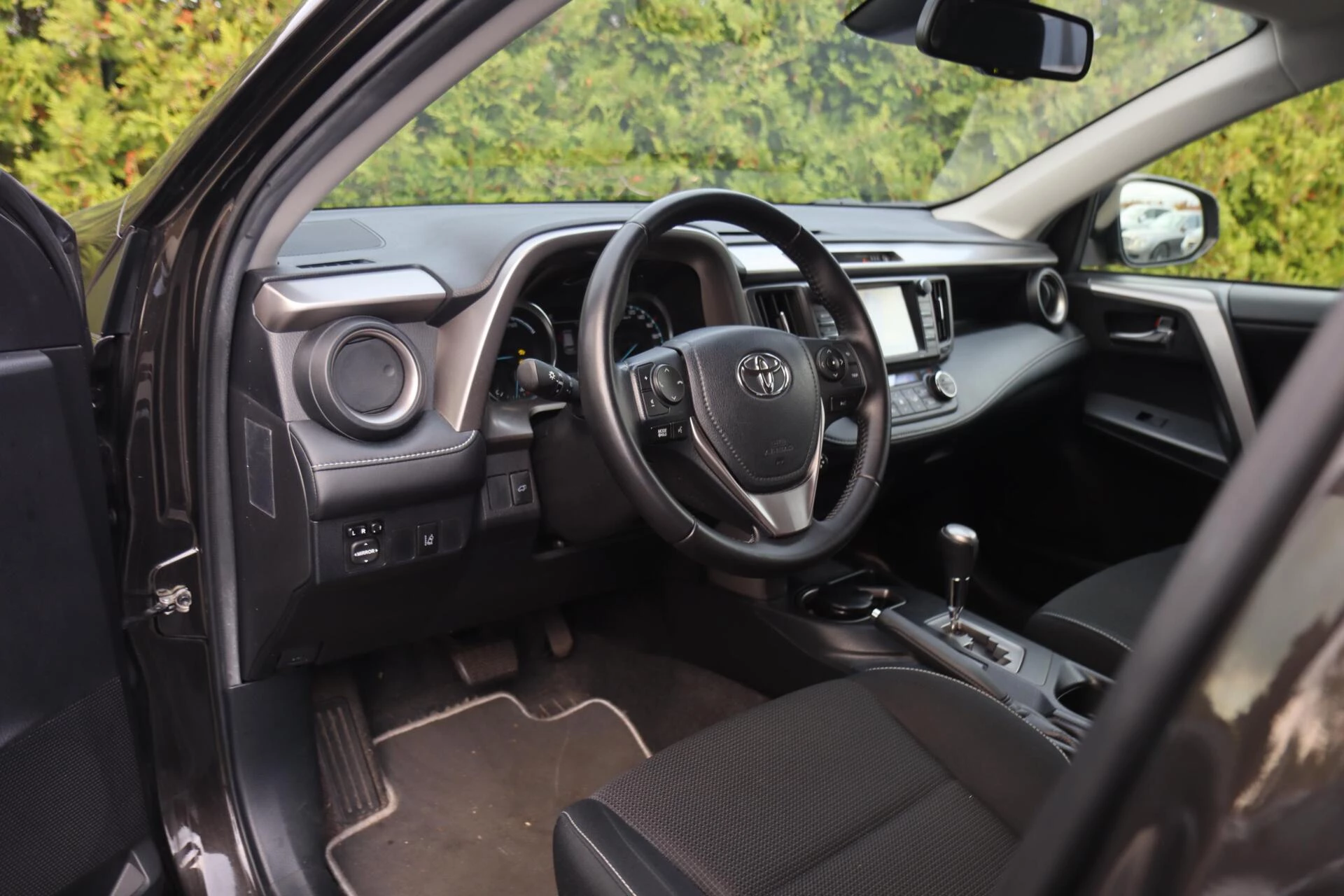 Hoofdafbeelding Toyota RAV4