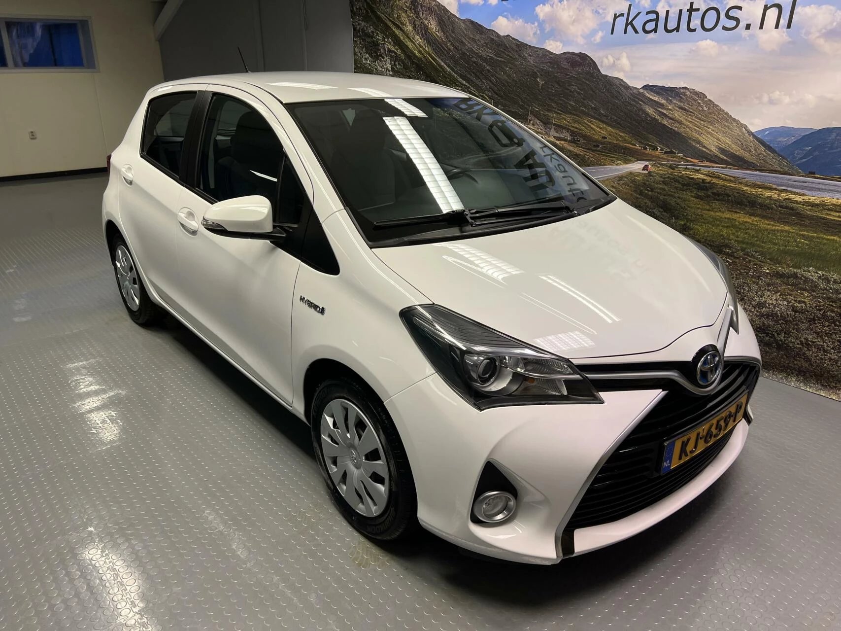 Hoofdafbeelding Toyota Yaris