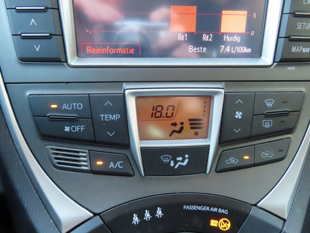 Hoofdafbeelding Toyota Verso-S