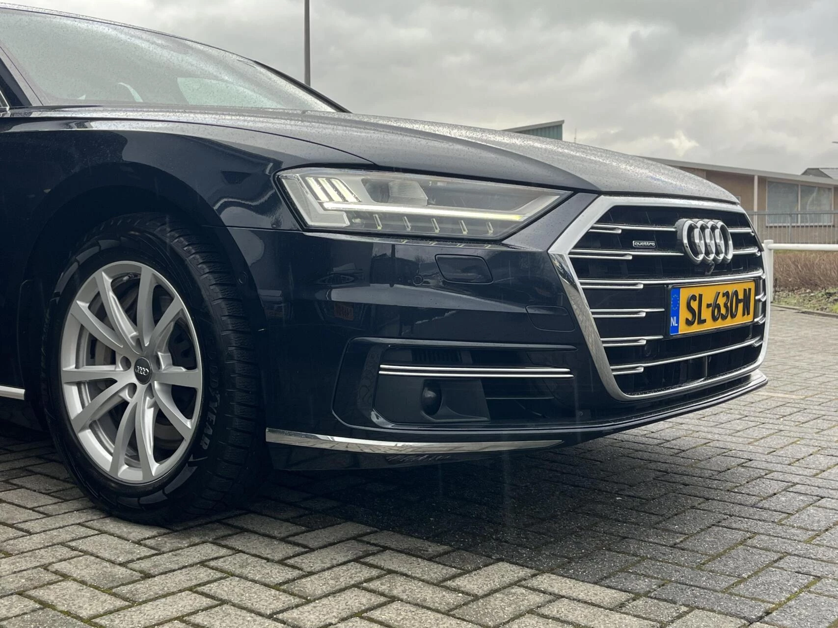 Hoofdafbeelding Audi A8