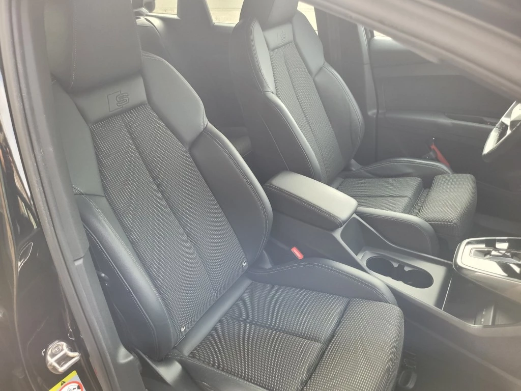 Hoofdafbeelding Audi Q4 e-tron