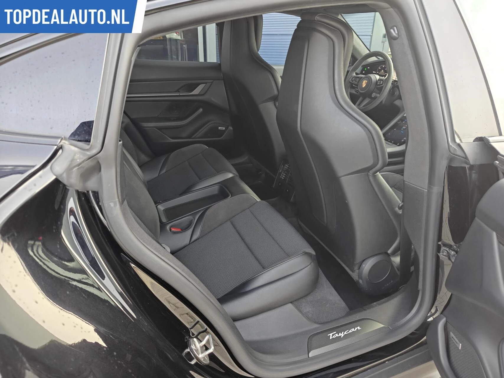 Hoofdafbeelding Porsche Taycan
