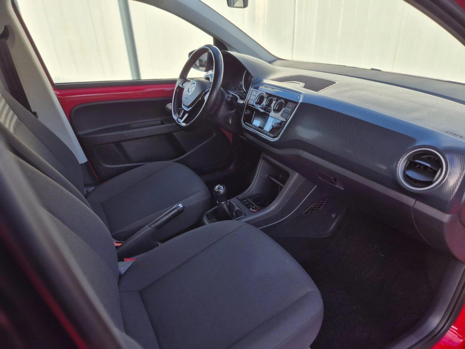 Hoofdafbeelding Volkswagen up!