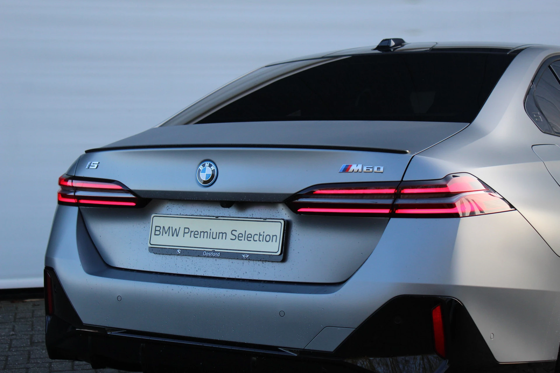 Hoofdafbeelding BMW i5