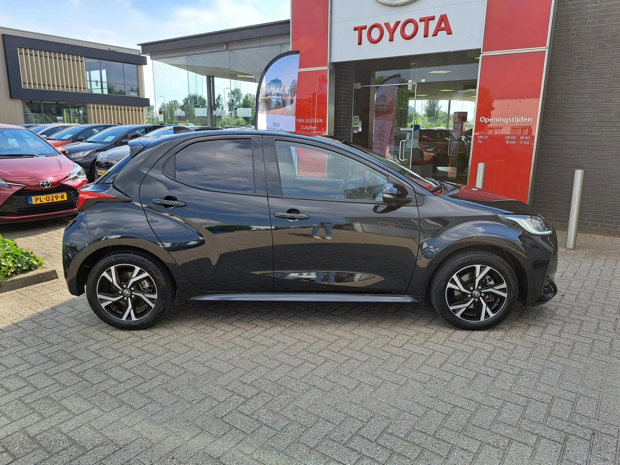 Hoofdafbeelding Toyota Yaris