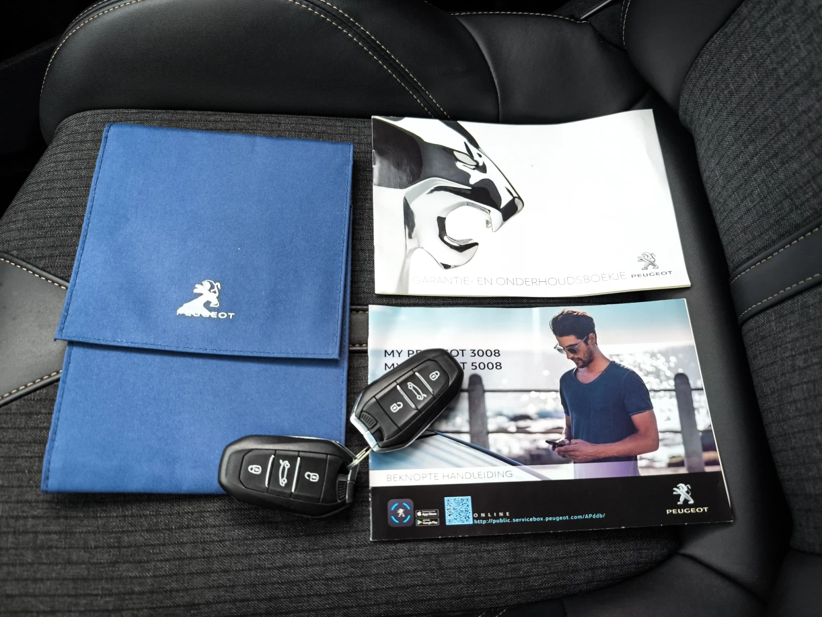 Hoofdafbeelding Peugeot 5008