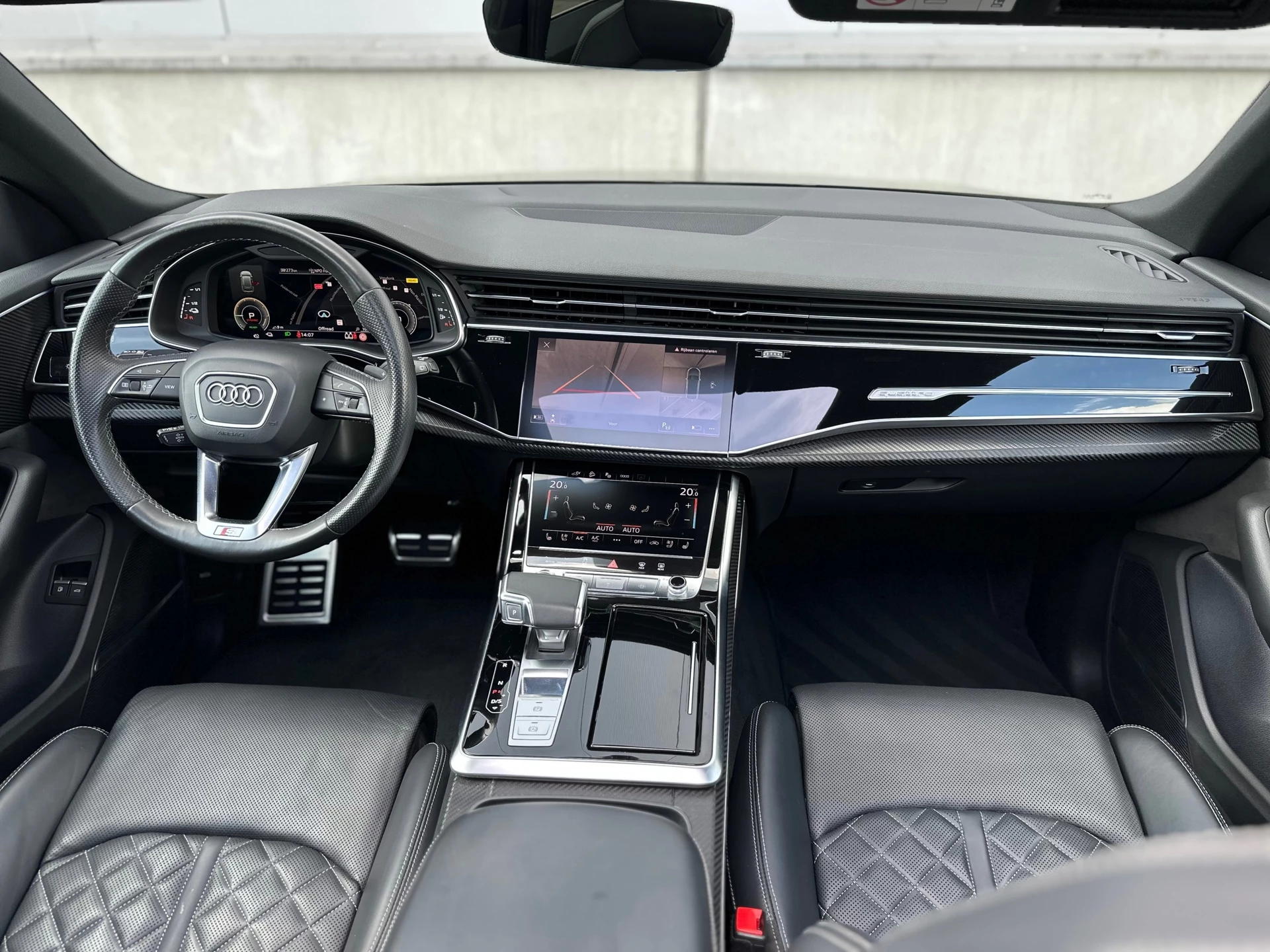 Hoofdafbeelding Audi Q8