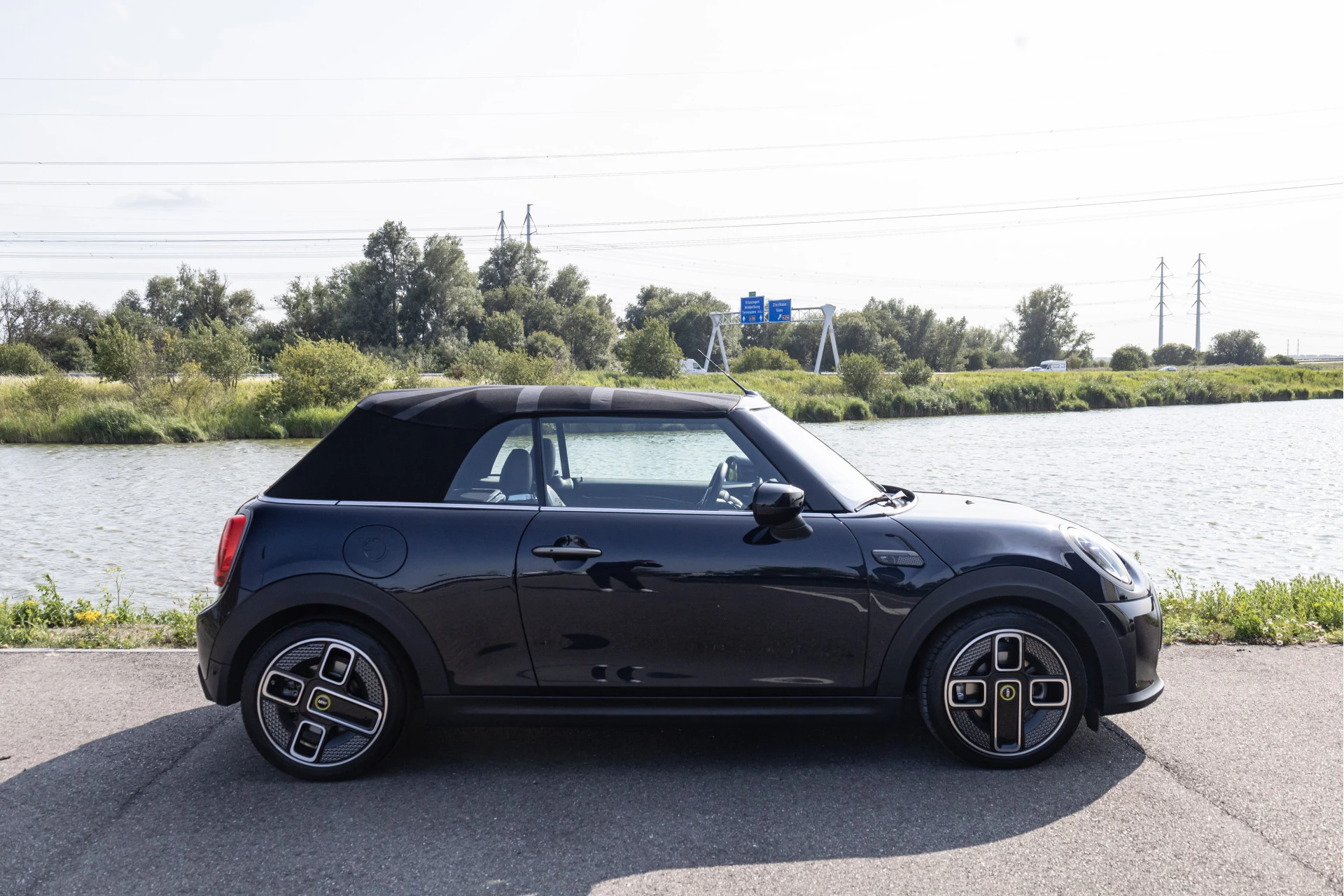Hoofdafbeelding MINI Cabrio