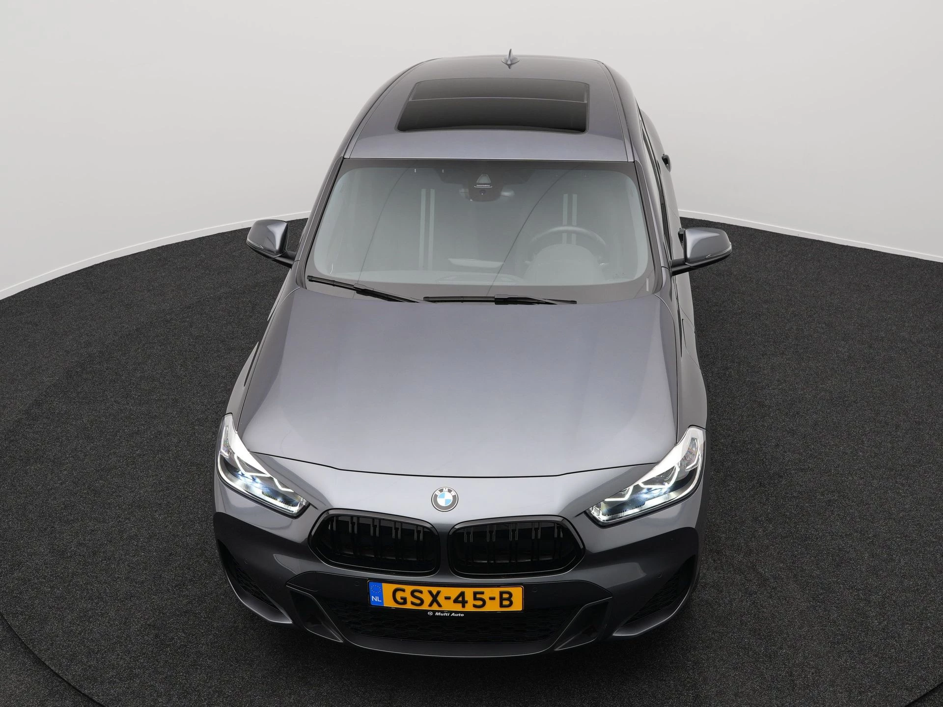 Hoofdafbeelding BMW X2