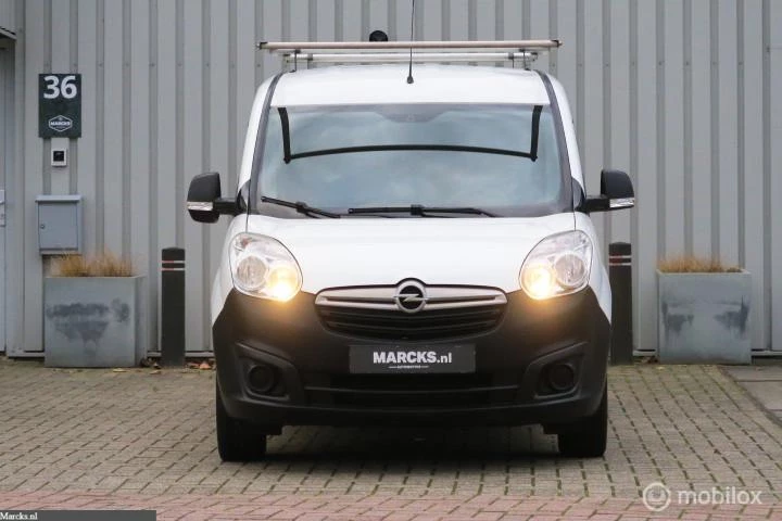 Hoofdafbeelding Opel Combo