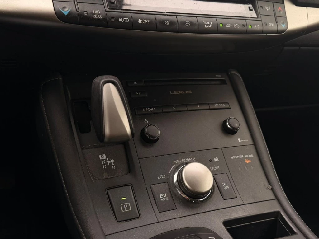 Hoofdafbeelding Lexus CT
